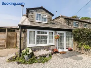 Mole Cottage - Image 2