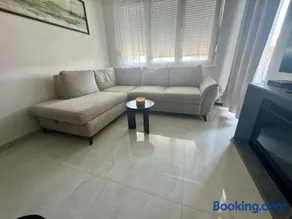 Rooftop terrace spa apartment - Image 3