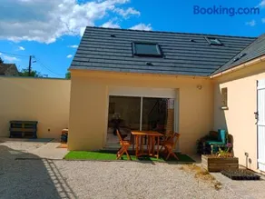 Country Side - Image 1