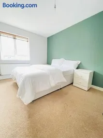 Mezzo House- Entire property - Image 4