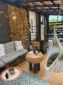 Tiny House v Balijském stylu v srdci Slovácka - Image 1