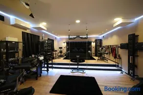 Residenz-Bdsm-Apartment - Image 4
