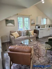Luxury Living in the city - Image 1