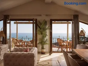 Casa Di Cuore Loft - Sea View & Jacuzzi Retreat - Image 1