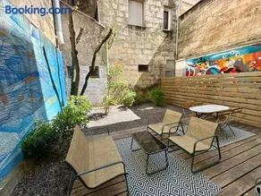 Joli T2 centre ville avec terrasse privee & patio - Image 2