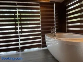 An homestay, biển Quảng Công Huế - Image 5