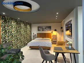 WPA Apartments-City Room - Image 4