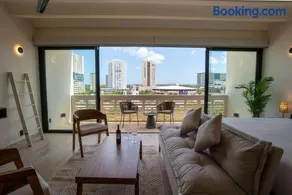 Remote Work Ready Studio with Coworking and Views - Image 2