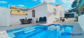 Casa Robles, casa con piscina y barbacoa - Image 1