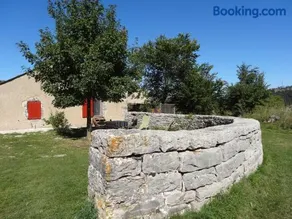 Gîte du tomple , côté bergerie - Image 2