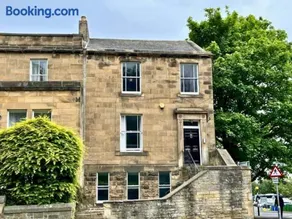 Smart 3-Bed in Hexham-Ideal for Workers & Families - Image 2