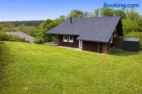 Agréable maison de vacances adaptée aux familles avec sauna, terrasse et barbecue - Image 1