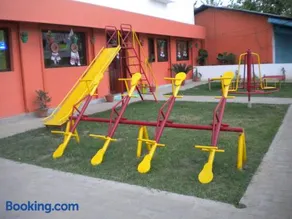 Rains Inn Eco Hotel - Image 5