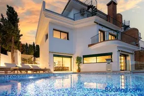 Luxury villa with sea views - heated pool - Jacuzzi - Image 1