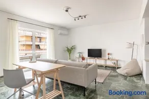 Outstanding 2BR Apartment in Cholargos by UPSTREET - Image 2