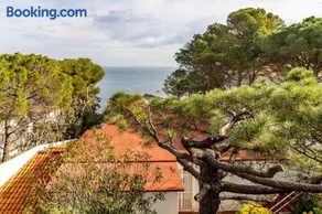 Carboneres 46 - Apartamento con terraza y vistas - Image 2