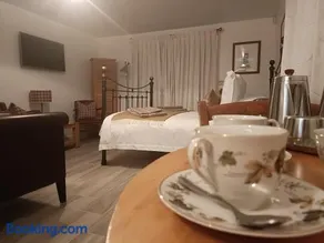 Keeper's Lodge - Image 3