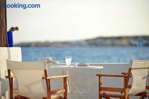 Thalassa Beach House - Image 1