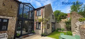 The Bottling House in Frome - Image 2