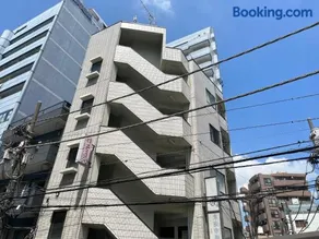 Shine house - Image 1