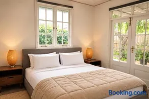 Prevelly Black House - Image 3