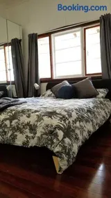 Forest Edge Cottage Dwellingup - Image 3