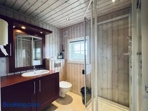 Red Cross Cabin, Spacious mountain lodge - Image 4