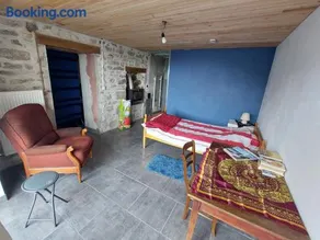 chambre basique, endroit magique - Image 1