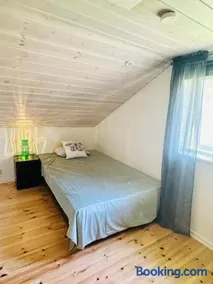 Strandnära skärgårdshus - Image 1
