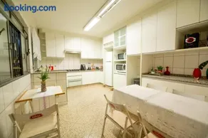 Pousada no coração de Londrina - Image 3
