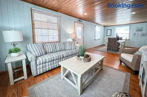 Sand Dollar Retreat by Sea Scape Properties - Image 3