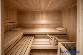 NINA's Chalet with Pool & Sauna Access - Image 2