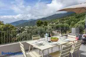 Villa Azurea Vue panoramique mer et montagne à Brando - Image 4