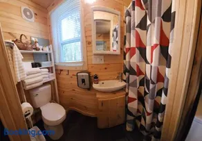 Tiny Treasures Retreat - Image 2