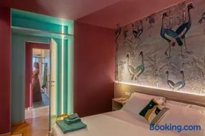 Drea Acitrezza Luxury Home - Image 5