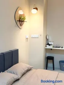 The Cozy Roomstay Kepala Batas Private Bathroom in Self Room - Image 1