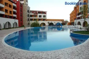 Visit Sunny Beach Marina Apartments - Image 4