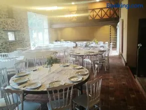 Maison bourgeoise avec grande salle de mariage - Image 4