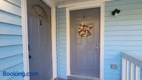 Family-Friendly 3-Bedroom Escape with Boat or RV Parking - Image 4