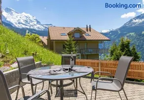 Chalet Panorama - Image 2