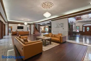 Villa Euphoria: Exotic Retreat - Image 4