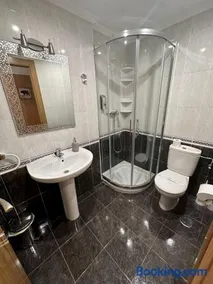 Clarens Guesthouse - Image 5
