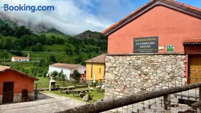 Apartamentos Rurales La Casina del Fontan - Image 1