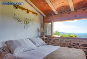 Apartamento duplex rural con chimenea y vistas panorámicas desde la cama - Image 1