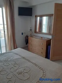 Bel appartement 2 chambres et bien meublé - Image 4