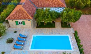 House Mate Ceko - Authentic Dalmatian Stone Villa - Image 1
