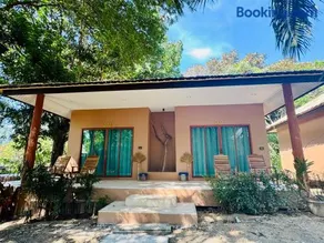 Sunny Cove Beach Resort Koh Phayam - Image 5