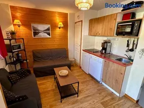 Au pied des pistes, ski à Chamrousse ,Piscine, Sauna & salle sport, 6 pers , Wi-Fi, Parking - Image 2