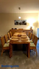 Maison et vélos à Godinne dans la Vallée de la Meuse - Image 2