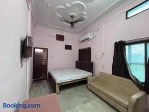 Hotel Pushpanjali - Image 1